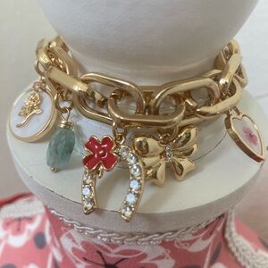 Gold Charm stretch link Bracelet